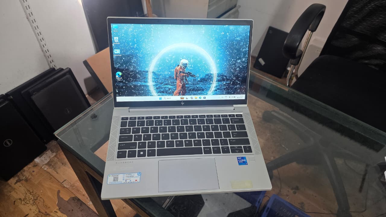 Second-Hand Laptop | HP EliteBook 840 G8 A+ Grade | Intel Core i7 11th Gen | 8GB RAM | 512GB SSD | 13.3″ FHD Display | 1 Month Warranty - Image 4